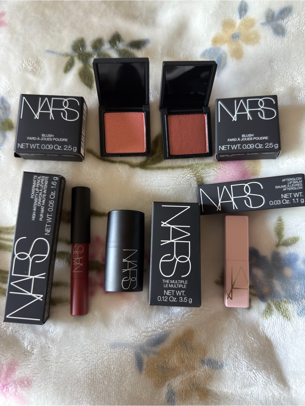 New NARS Makeup Blushes & Powermatte Lip Pencil - Black Packaging